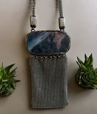 Colar pingente bolsa corrente longa folheado a prata suporte para celular Msrp $224 comprar usado  Enviando para Brazil