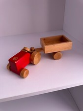 Trator de madeira Konrad Keller Holzpielwaren com reboque brinquedo feito na Alemanha comprar usado  Enviando para Brazil