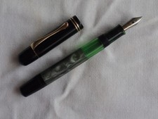 Pelikan 100n 1930. d'occasion  Saint-Genis-Pouilly