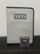 Broche guia de campo Yeti raro novo com etiquetas e encadernador de funcionário usado item de colecionador HTF comprar usado  Enviando para Brazil