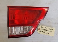 Usado, Lanterna traseira interna direita passageiro Jeep Grand Cherokee 2011-2013 fabricante de equipamento original  comprar usado  Enviando para Brazil
