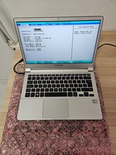 Samsung np900x3d 2537m usato  Spedire a Italy