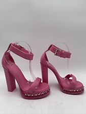 Sandálias plataforma femininas Alexander McQueen couro cravado rosa tamanho 39 comprar usado  Enviando para Brazil