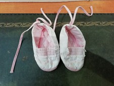 Chaussons anciens bébé d'occasion  Brionne