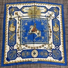 Hermes carre blue d'occasion  Expédié en Belgium