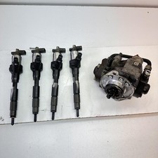 Kit pompa iniettori usato  Italia