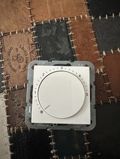 Gira 247000 raumtemperaturregl gebraucht kaufen  Herne