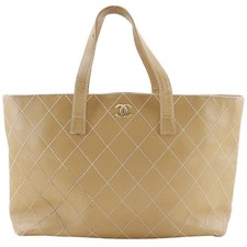 Bolsa tote feminina CHANEL ponto selvagem bege couro de bezerro comprar usado Bolsa tote feminina CHANEL ponto selvagem bege couro de bezerro comprar usado  Enviando para Brazil