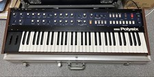 Synthétiseur analogique vinta d'occasion Synthétiseur analogique vinta d'occasion  Expédié en France