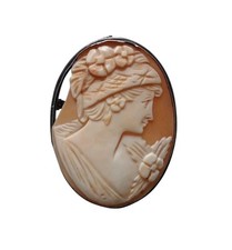 Antica spilla liberty usato  Roma