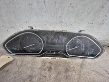 Compteur peugeot 208 d'occasion  Sainte-Livrade-sur-Lot