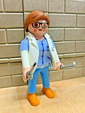 Playmobil personnage infirmiè d'occasion  Saint-Loup-Géanges