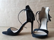 Scarpe donna scamosciate usato  Cagliari