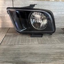 Genuine ford headlight for sale  Davenport