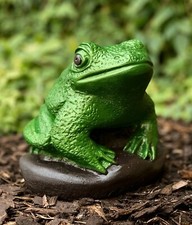 Outdoor frog statue for sale  DAGENHAM