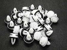 40x türverkleidung clips gebraucht kaufen  Euskirchen