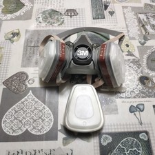 Semi maschera completa usato Semi maschera completa usato  Santo Stefano di Magra