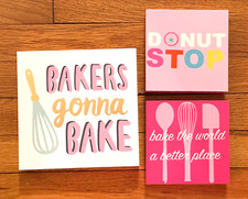 Pink bake shop for sale  New Bedford