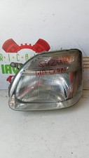 Faro anteriore sinistro usato  Italia