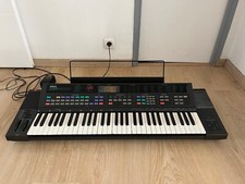 Synthétiseur clavier piano d'occasion  Perpignan-