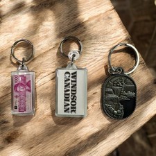 Set canada souvenir for sale  Youngstown