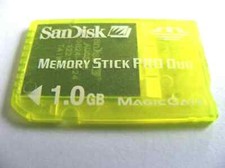 Sandisk memory stick usato  Zerbolo