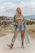 Roupão quimono música folclórica cigana feitiço e feitiço tamanho P/M espanador sálvia floral com cinto boho  comprar usado  Enviando para Brazil