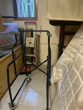 Deambulatore asce usato  Maddaloni