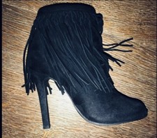 Stivaletto nero donna usato  Italia