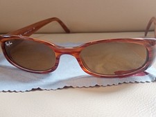 Lunette ray ban. d'occasion  Montfort-sur-Meu
