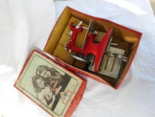 Machine coudre poupee d'occasion Machine coudre poupee d'occasion  Aimargues