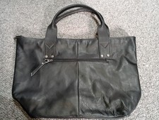 Sac sabrina cuir d'occasion  Pontaumur