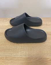 Adidas yeezy slides for sale  Manhasset