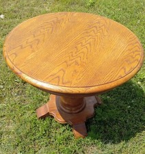 Oak end table for sale  Joplin