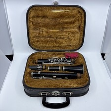 Clarinete vintage Amati Kraslice feito na Tchecoslováquia com estojo *NÃO TESTADO* comprar usado  Enviando para Brazil