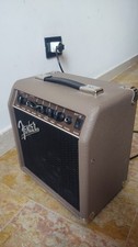 Fender acoustasonic amplificat usato  Ferrara