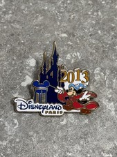 DISNEY DLP FEITICEIRO MICKEY COM EMBLEMA DE ALFINETE CASTELO 2013 TORRE ORELHA comprar usado  Enviando para Brazil