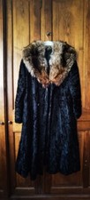 Superbe manteau long d'occasion  La Courneuve