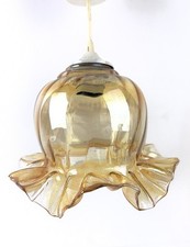Iridescent glass tulip d'occasion  Expédié en Belgium