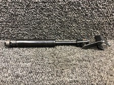 Mola de gás para porta de cabine dianteira D575-1, D574-4 Robinson R44II com suporte destro comprar usado  Enviando para Brazil