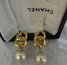 Boucles oreilles chanel d'occasion  Jard-sur-Mer