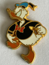106 pin disney d'occasion  Expédié en Belgium