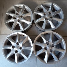 Cerchi lega toyota usato  Paolisi