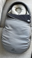 Quinny newborn nest for sale  NEW MILTON