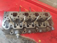 Motor diesel Cat Caterpillar 2.2C cabeça de cilindro 4 cilindros comprar usado  Enviando para Brazil