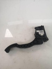 9674829780 throttle pedal d'occasion  Expédié en Belgium