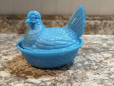 Usado, Copo de leite azul vintage Westmorland galinha em um ninho comprar usado  Enviando para Brazil