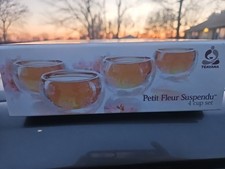 Teavana petit fleur d'occasion  Expédié en Belgium