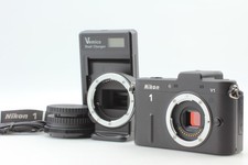 Nikon black 10.1 usato  Spedire a Italy