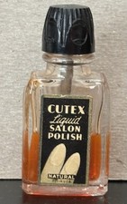 Cutex nail polish d'occasion  Expédié en Belgium